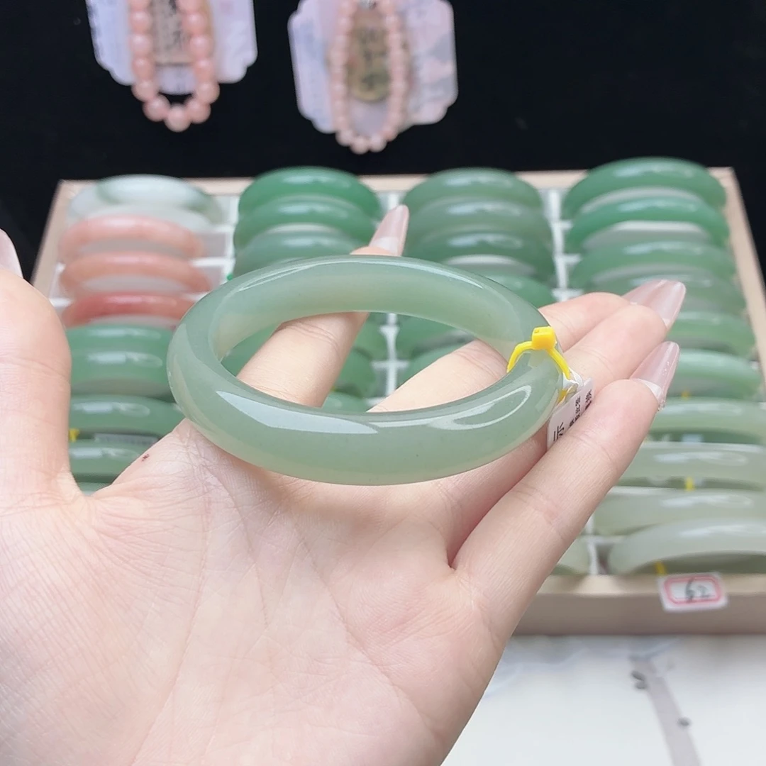 石英质玉未镶嵌手镯5758