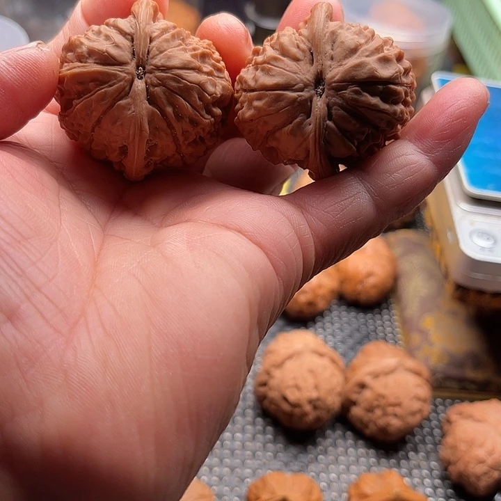 P***t把件桃核莲花边40肚41