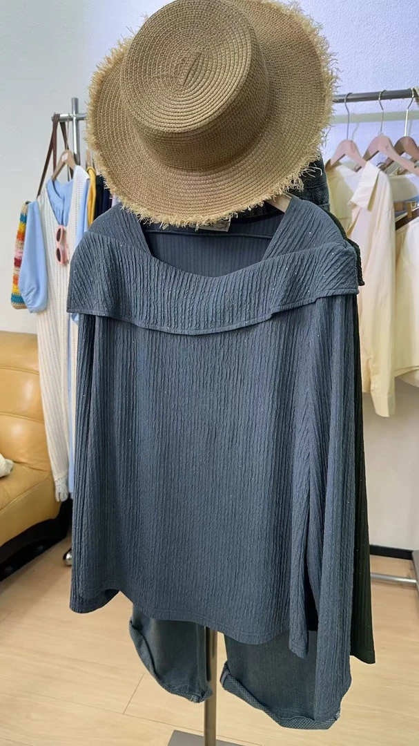 大码女装胖妹妹一字领女厚款秋季套头款针织衫撒银重工上衣Q718