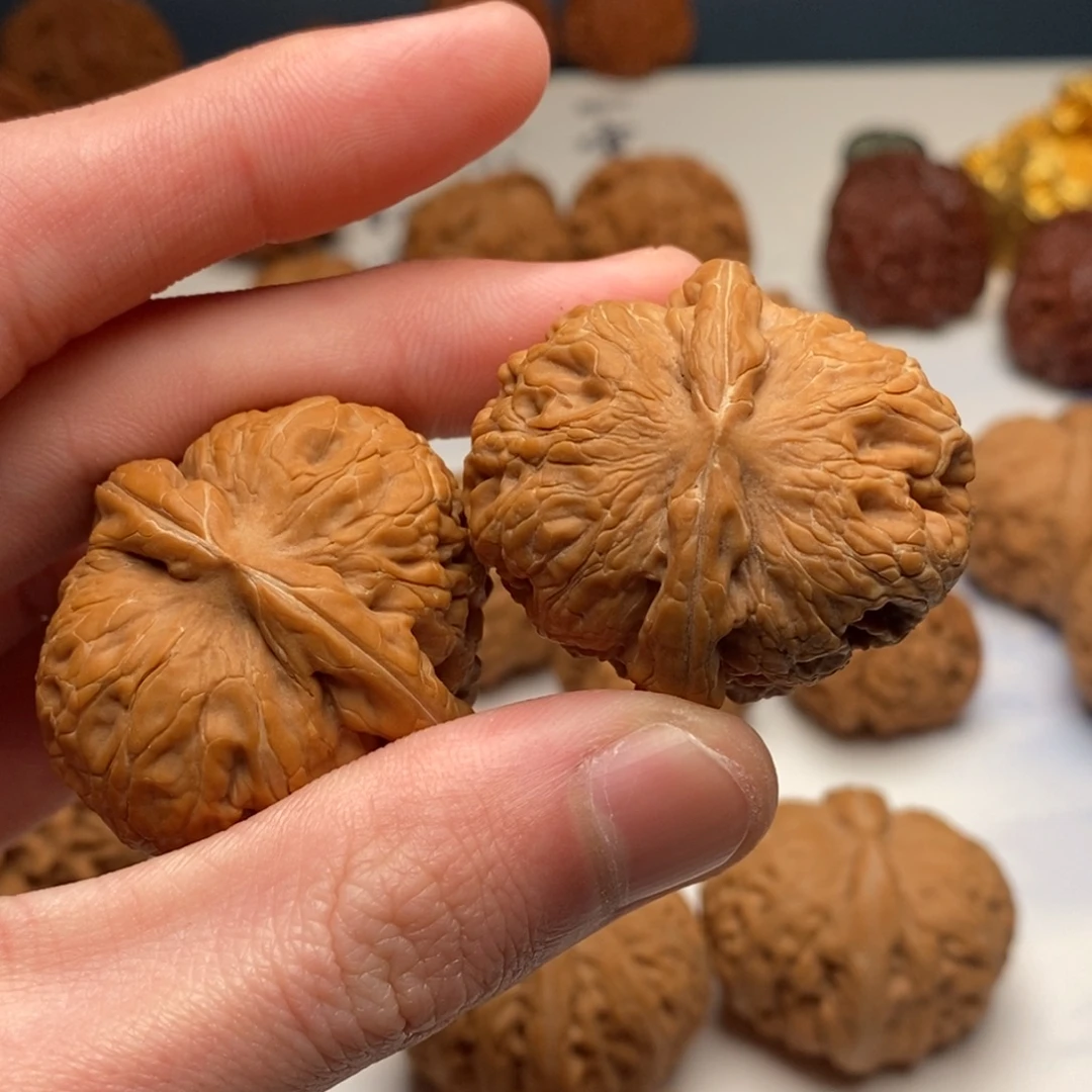 执***࿐把件文玩核桃元宝