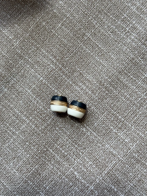 黑白汉堡珠一对（多样性发货）