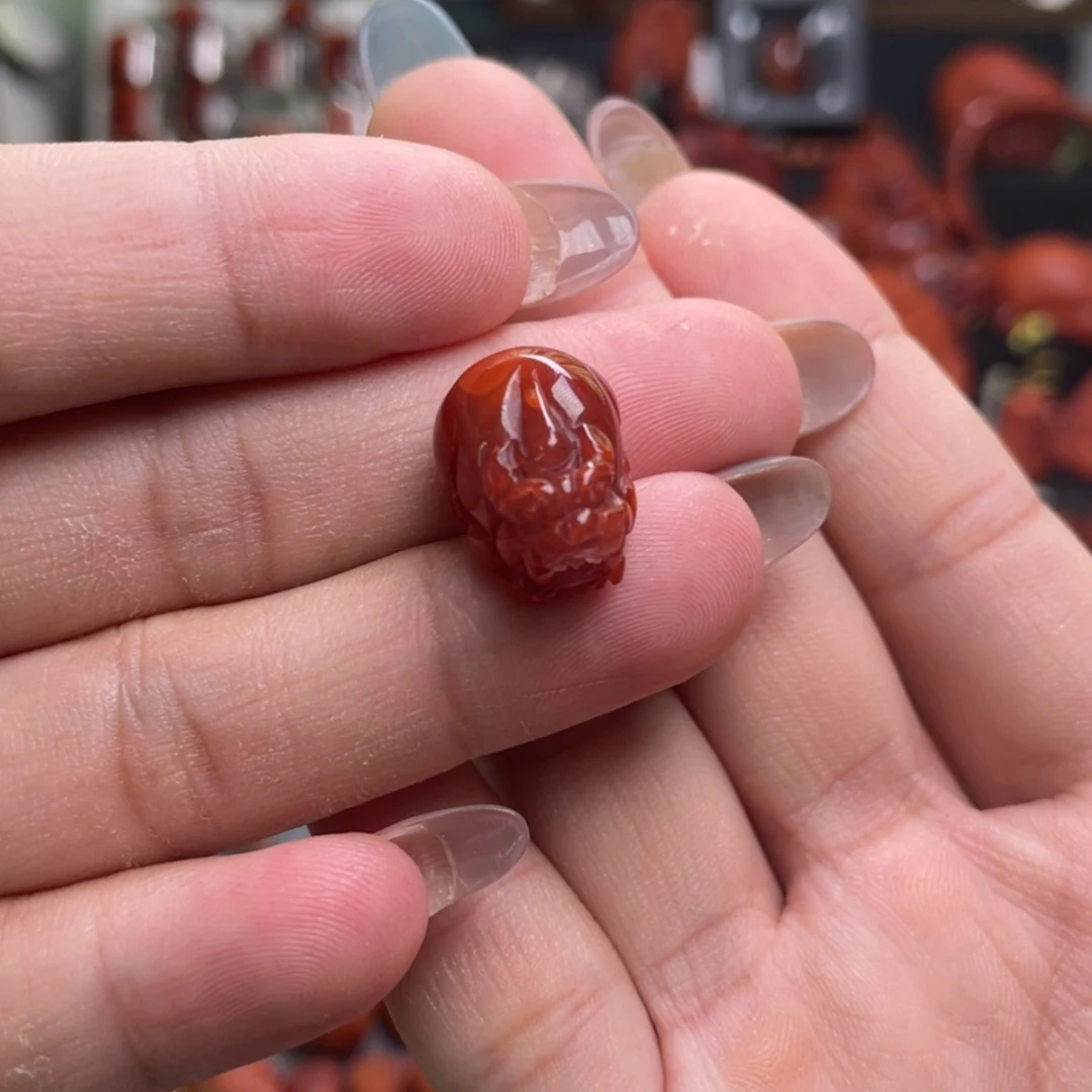 【闪购商品】未镶嵌貔貅12m南红玛瑙