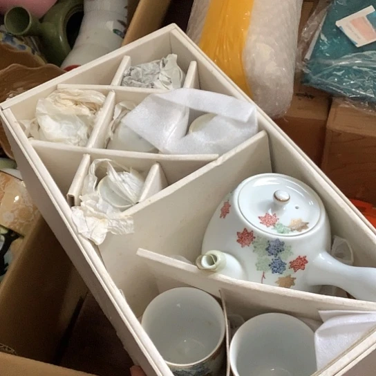 基哥日瓷中古百货