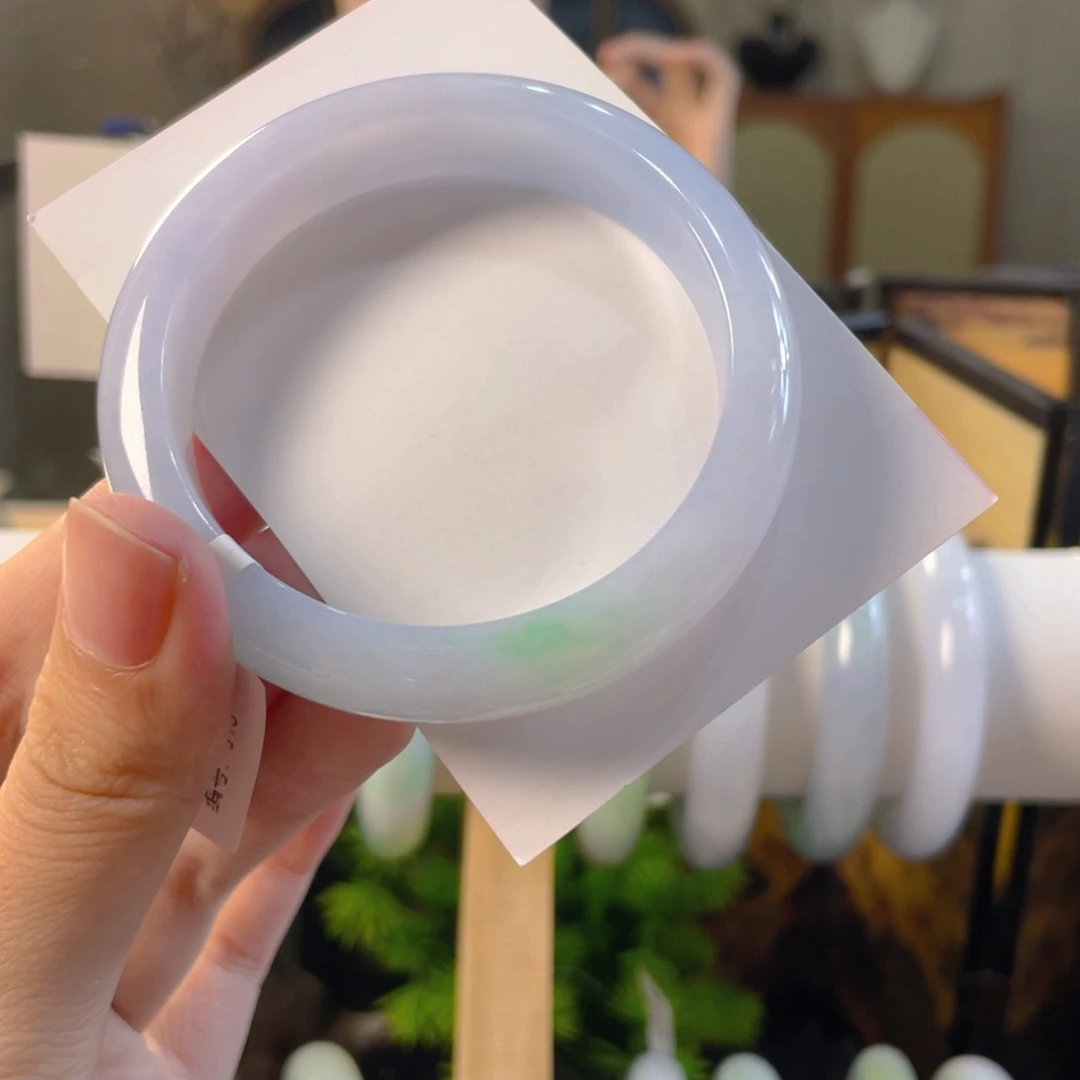 翡翠未镶嵌手镯缅甸缅甸翡翠2