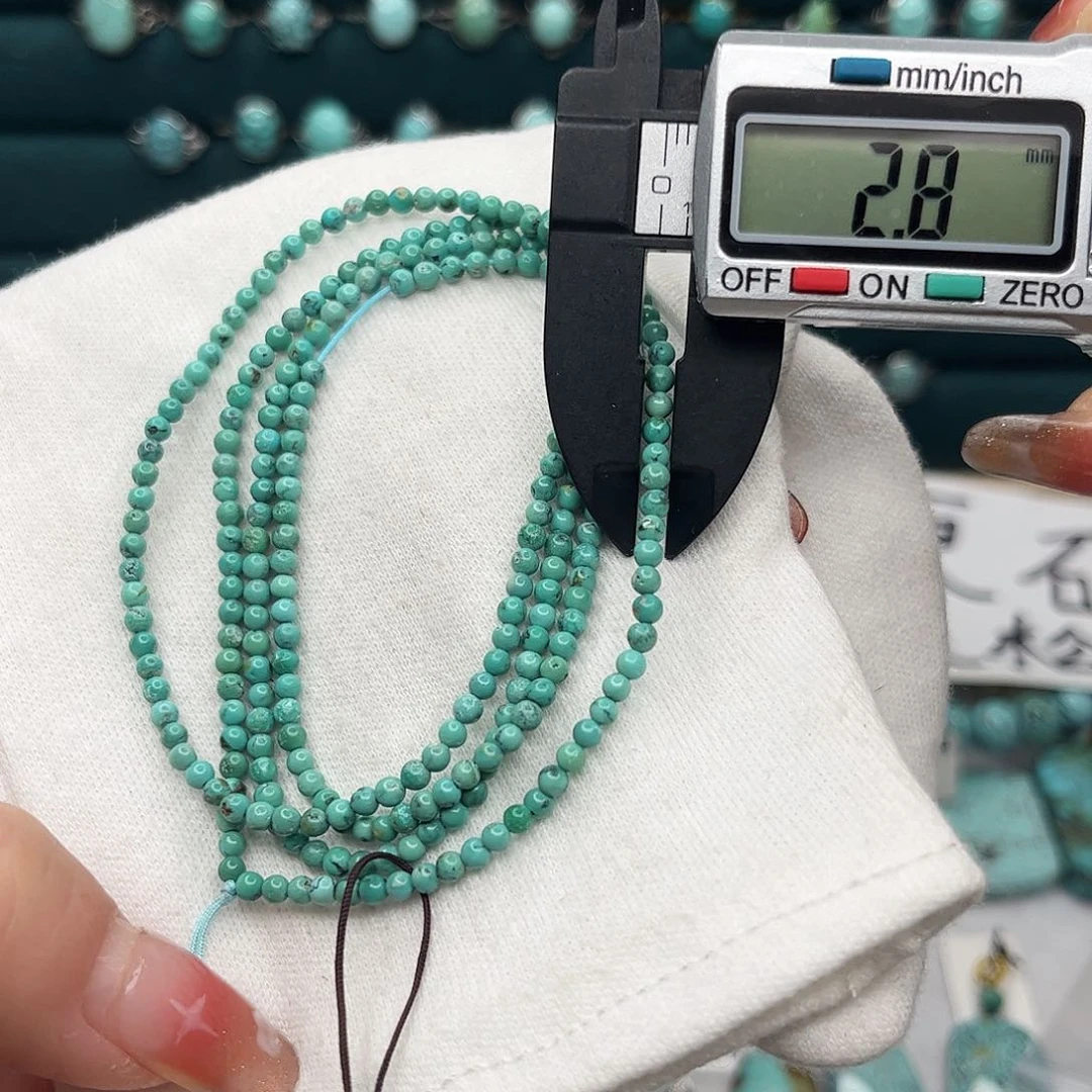 绿松石绿松石未镶嵌