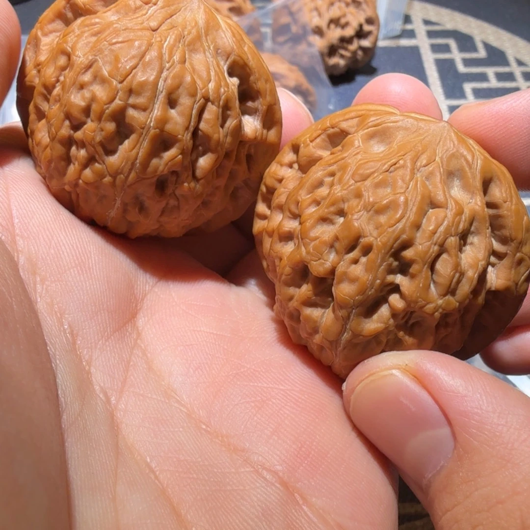 文玩核桃把件铁锤