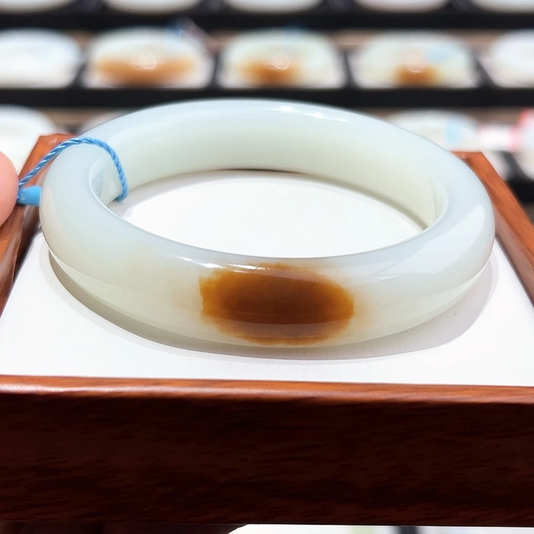 未镶嵌手镯和田玉吉*七