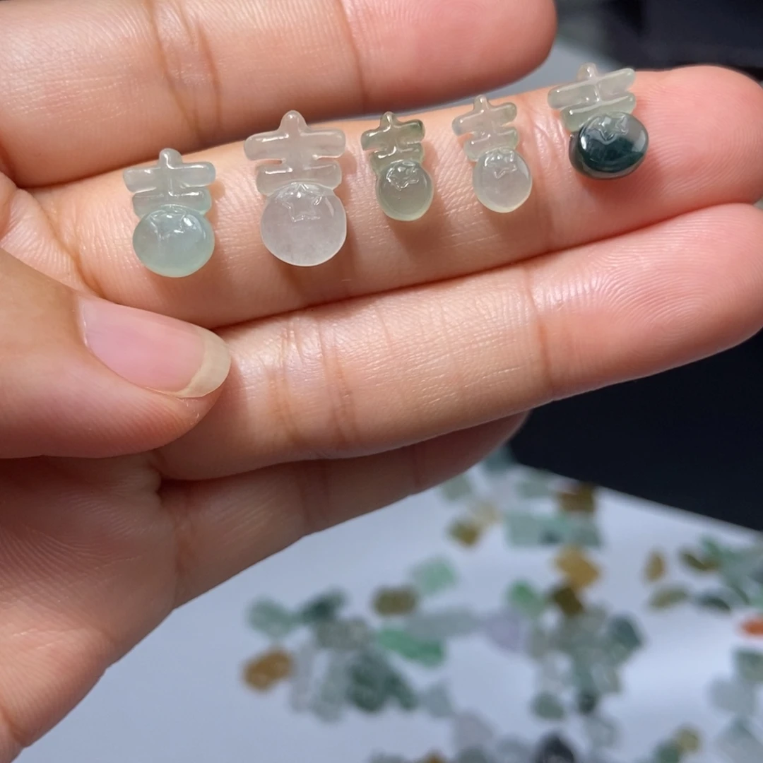 定制翡翠未镶嵌单个价格