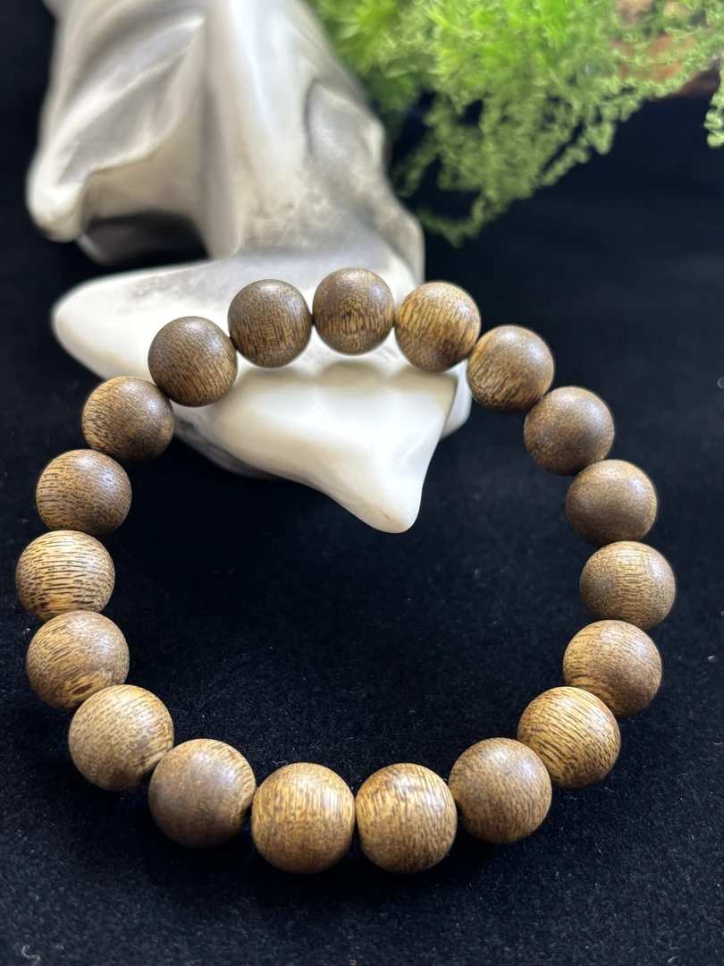 1.0 沉莺歌9分绿奇楠沉香手串【1558】