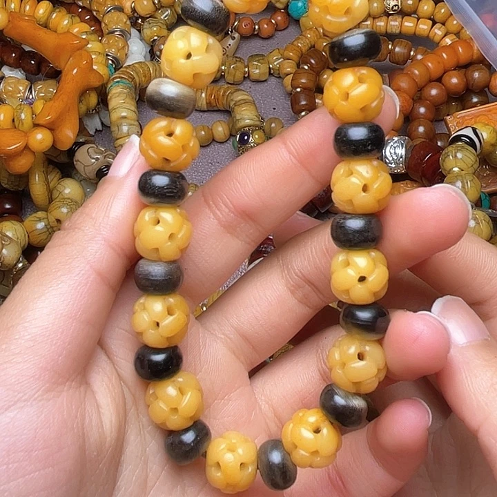 牛骨手串/手链。***。牦牛骨手串