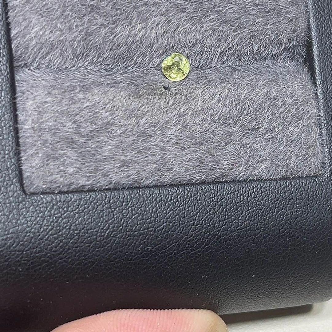 蓝宝石裸石裸石0.4克拉