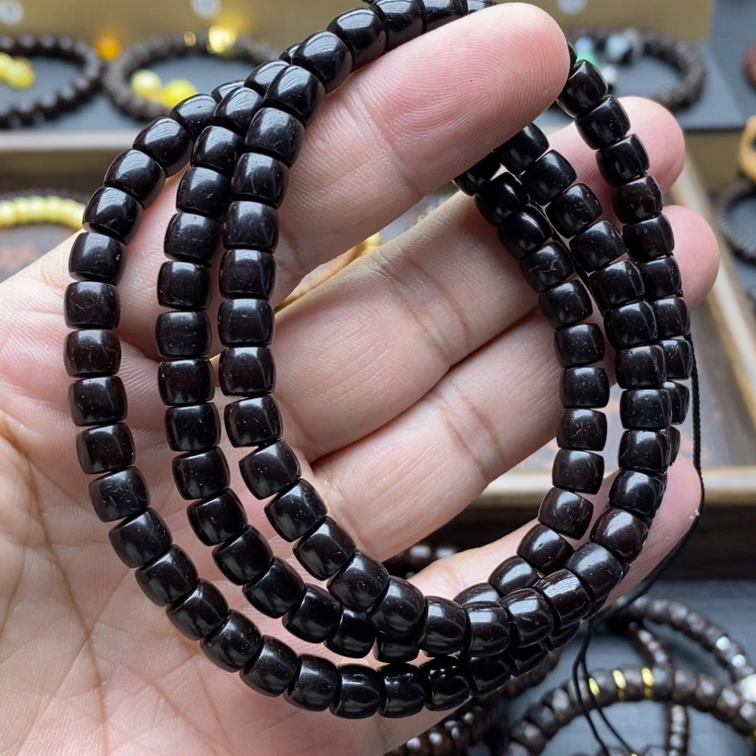 椰蒂手串黑金直切7❌6脖挂114颗