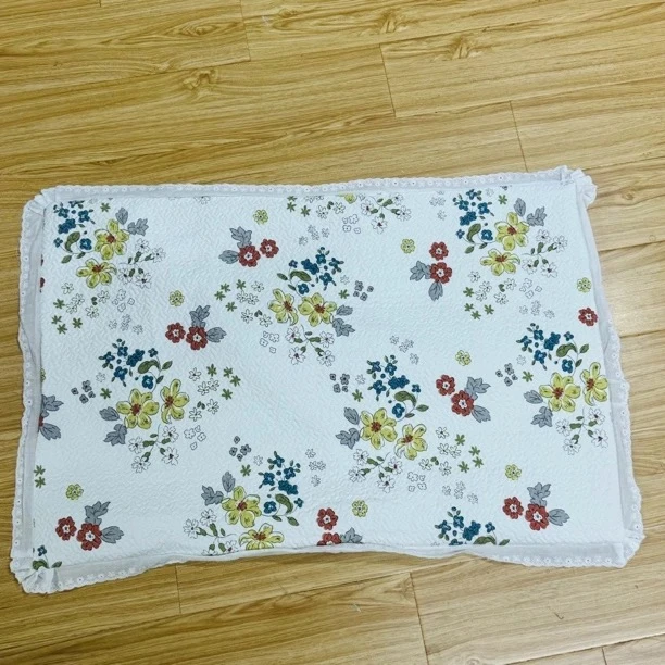（云云家）白色蕾丝边迎春花绗缝枕套尺寸约50*75发一对
