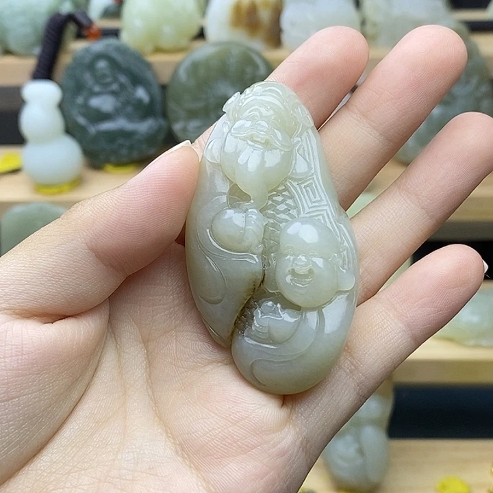 和田玉未镶嵌挂件