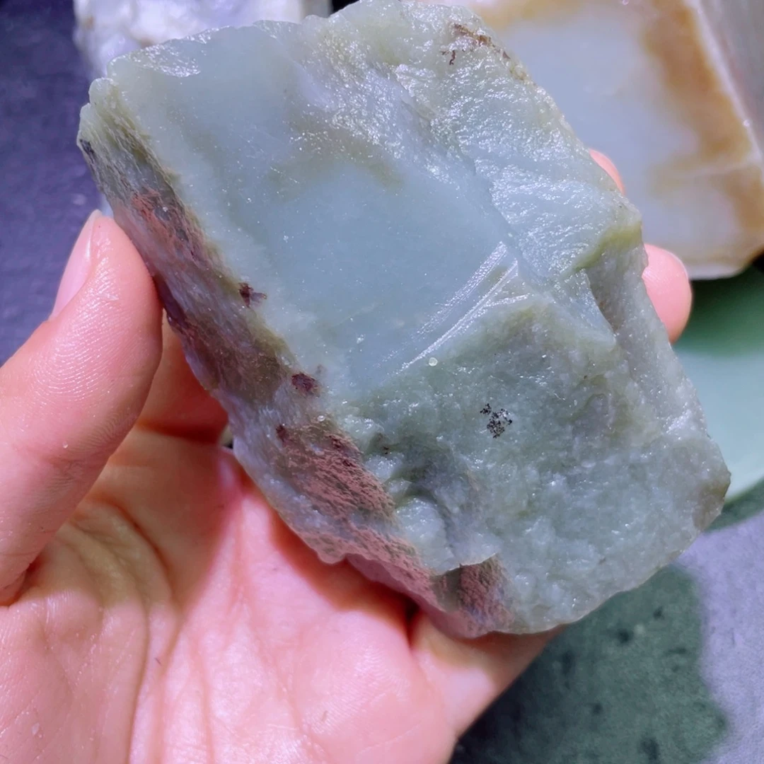 和田玉未镶嵌珠宝半成品