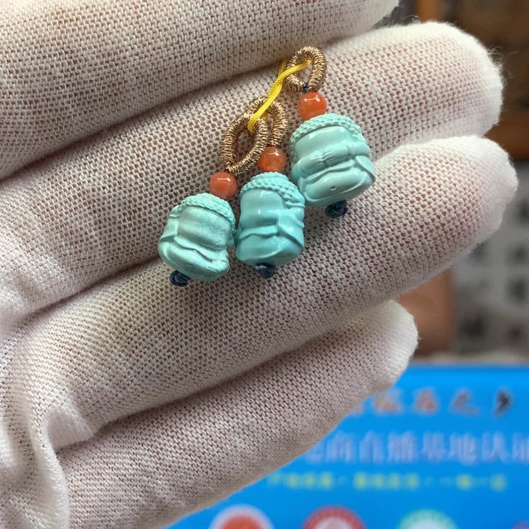 绿松石未镶嵌挂件