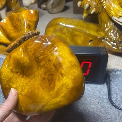 金丝楠代代有福的