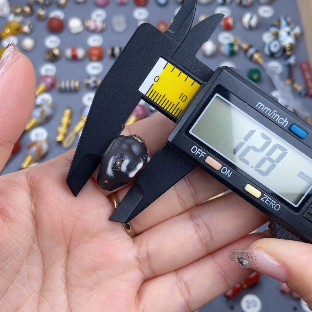 玛瑙/玉髓未镶嵌饰品