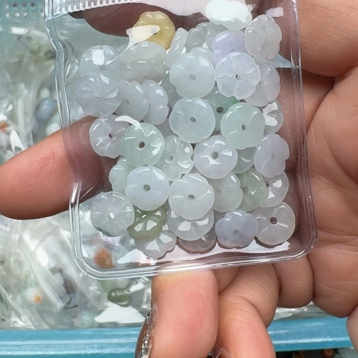 翡翠挂件未镶嵌福利