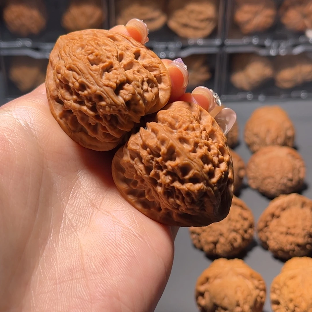 吊坠文玩核桃南疆石38