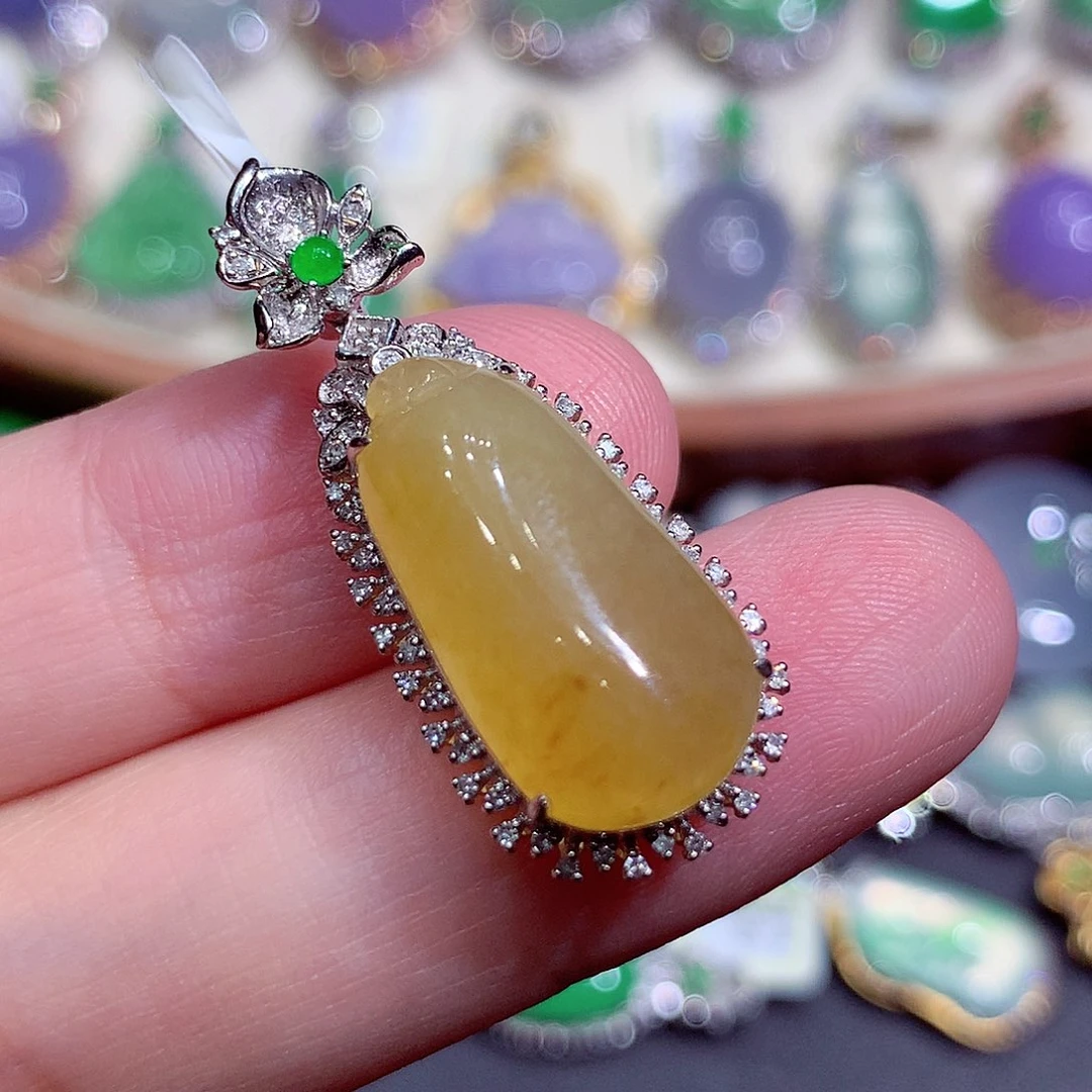 吊坠(不含链)18K金镶嵌翡翠