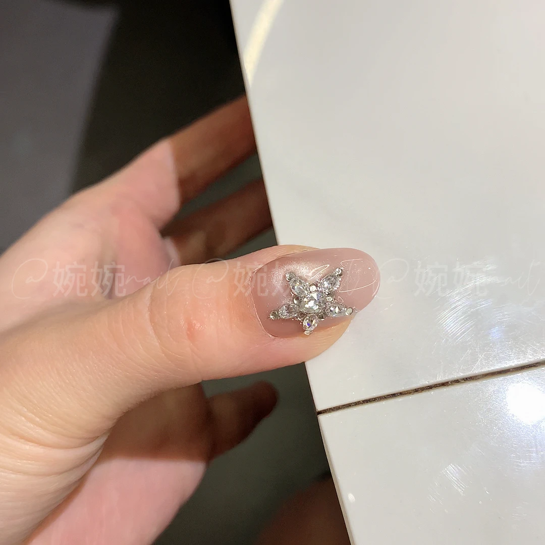【闪烁】纯手工贴钻猫眼气质百搭设计穿戴甲