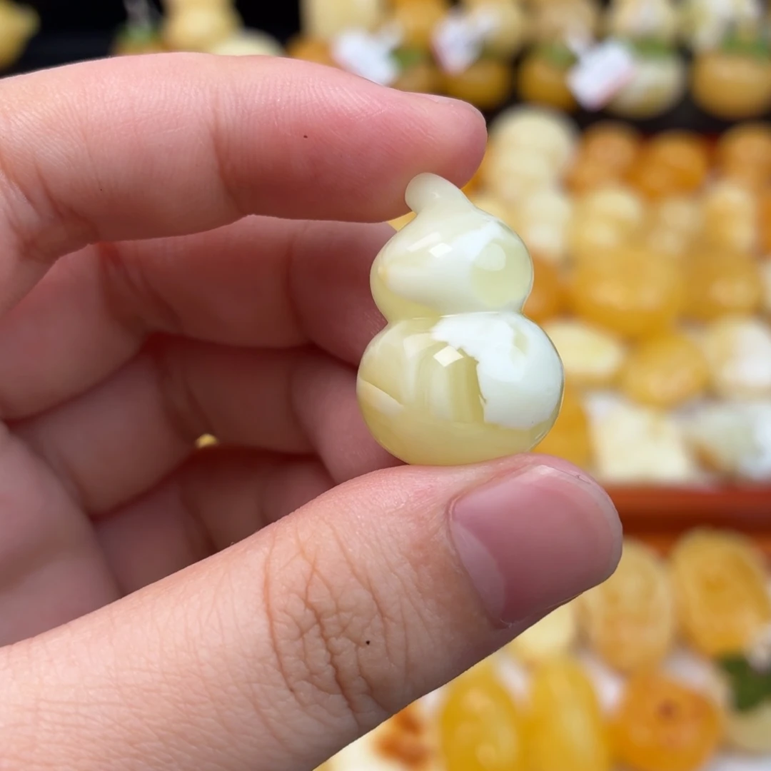 蜜蜡未镶嵌毛衣链蜜蜡