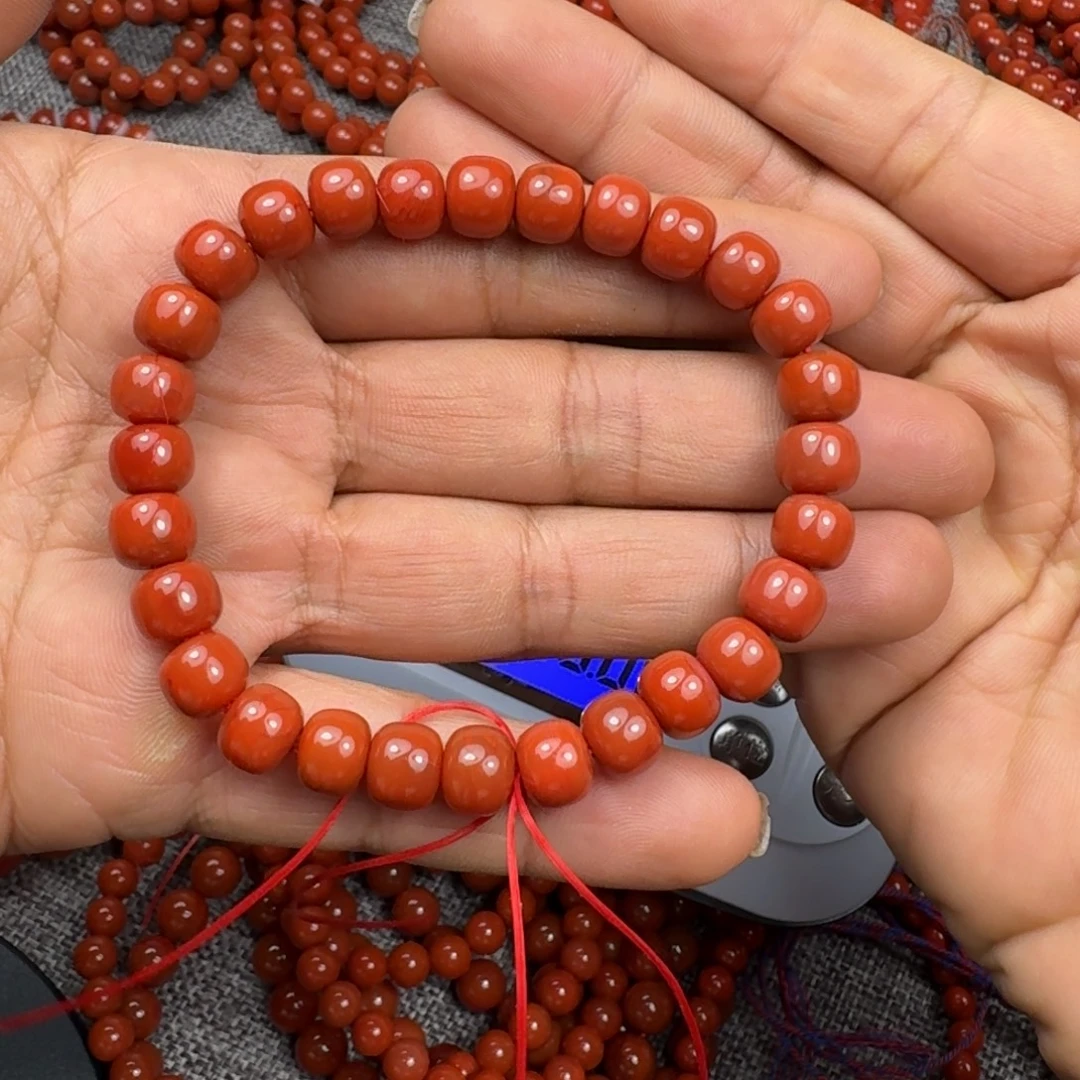 幸***人南红玛瑙未镶嵌手链