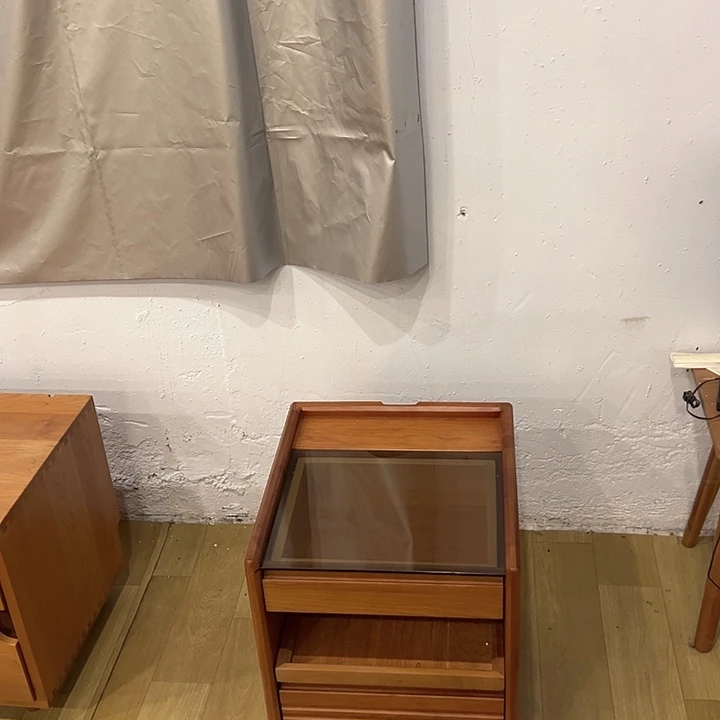 北美样品樱桃木床头柜不退不换