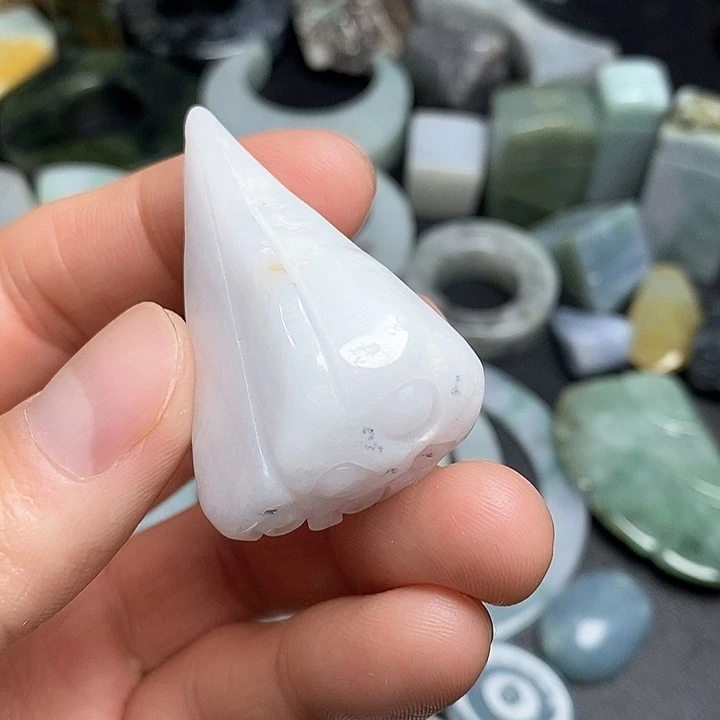 翡翠未镶嵌颈饰46天然翡翠