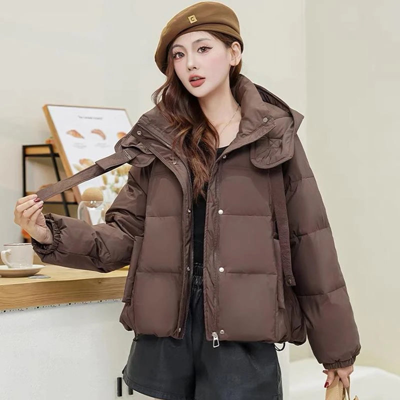 时尚轻薄羽绒服女短款2024冬季新款连帽小个子白鸭绒保暖宽松外套