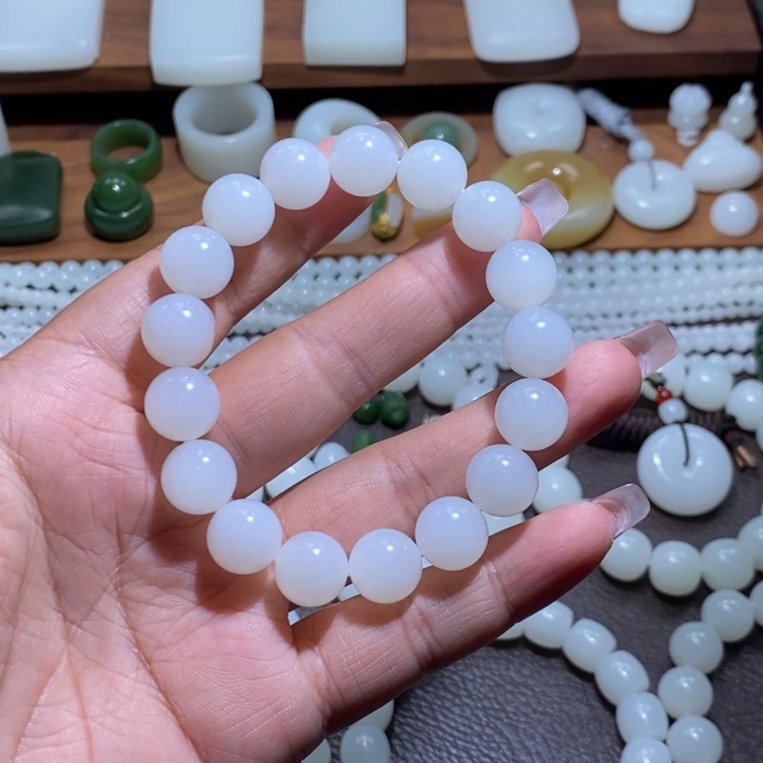 未镶嵌手链和田玉光**者