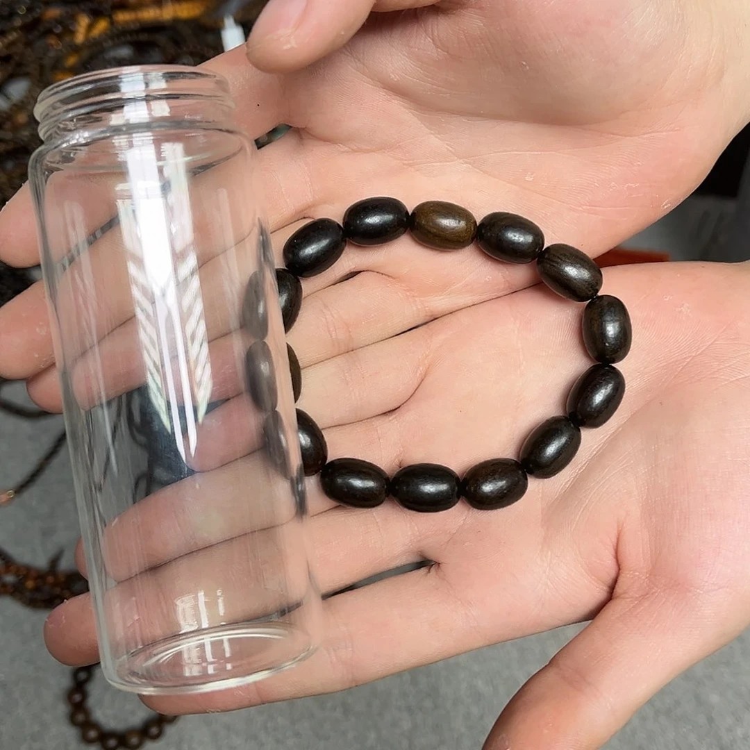 大叶紫檀（黑酸枝木类）