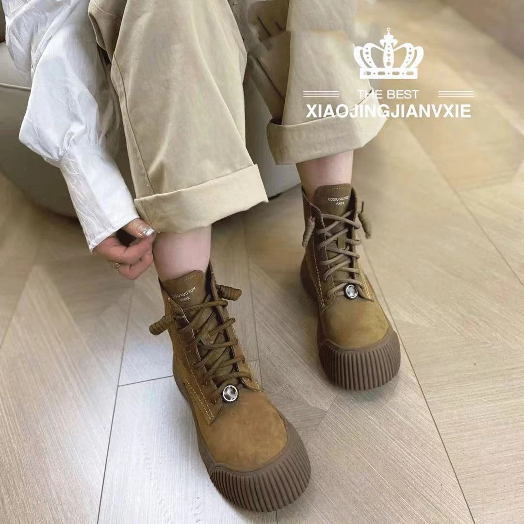 现货A4｜牛巴羊里垫潮流女靴｜半码拍小｜9306-11