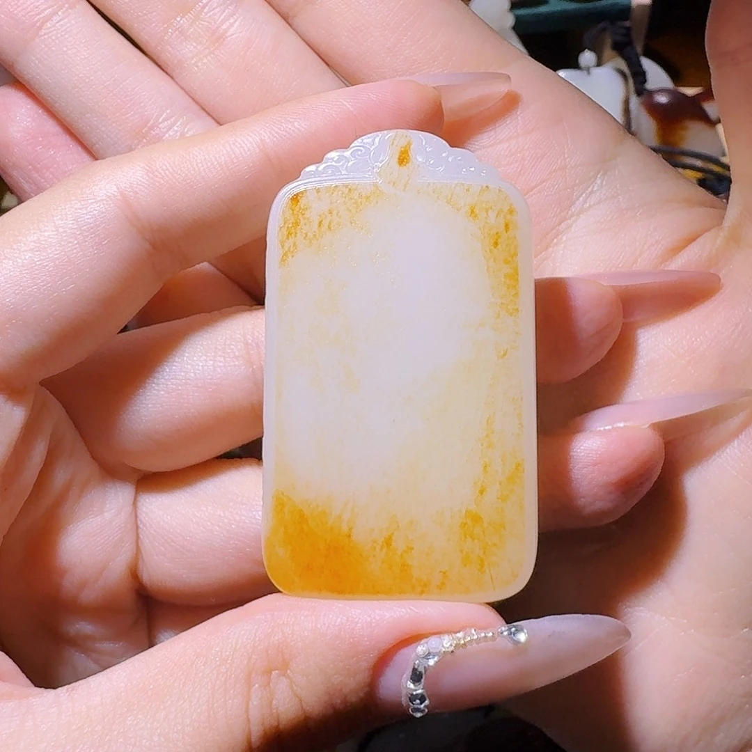 冷***辰和田玉未镶嵌挂件