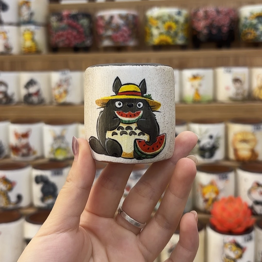 2233445667手绘花盆