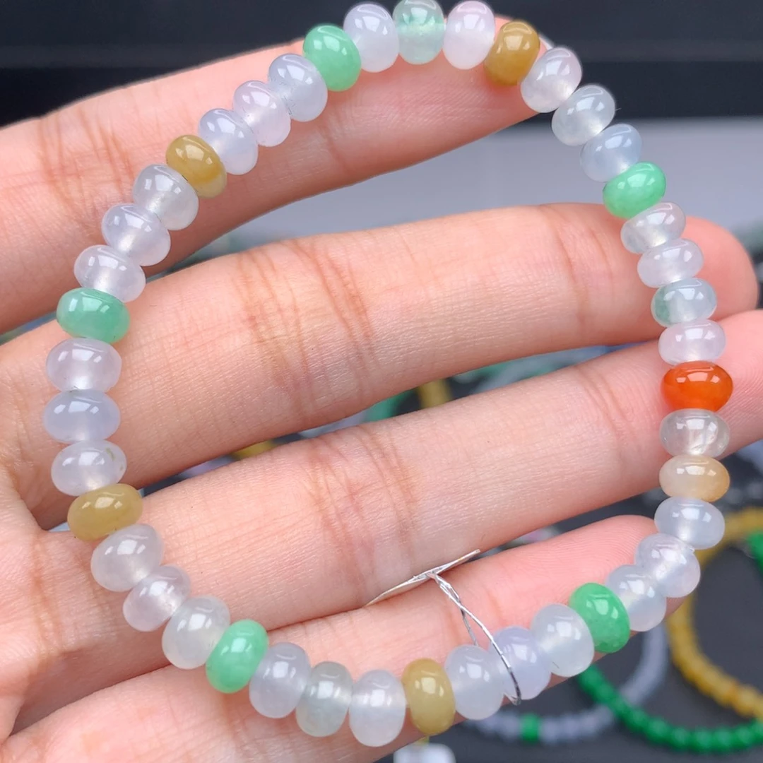 翡翠手链未镶嵌卡