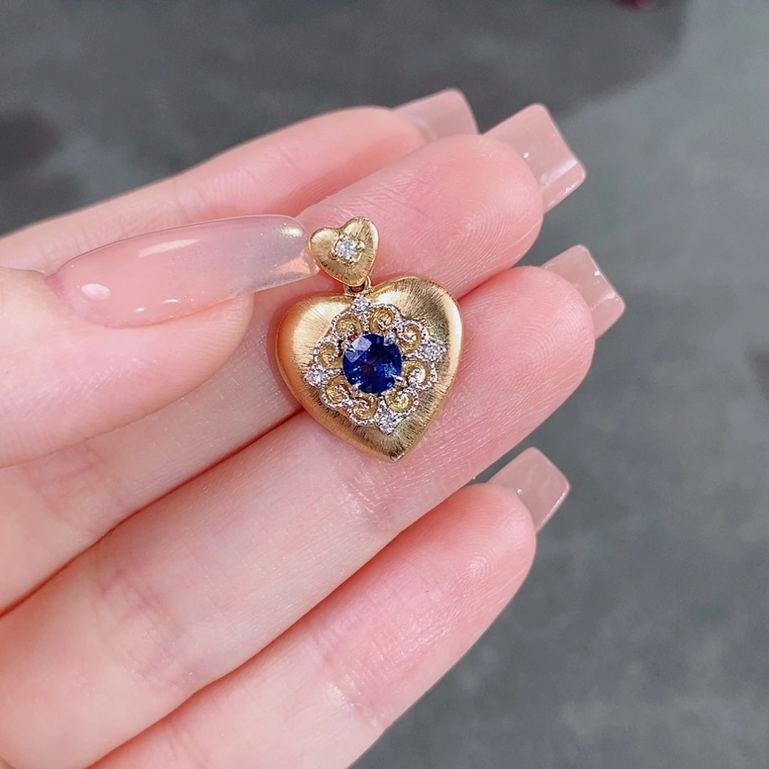 蓝宝石颈饰18K金镶嵌0.46ct