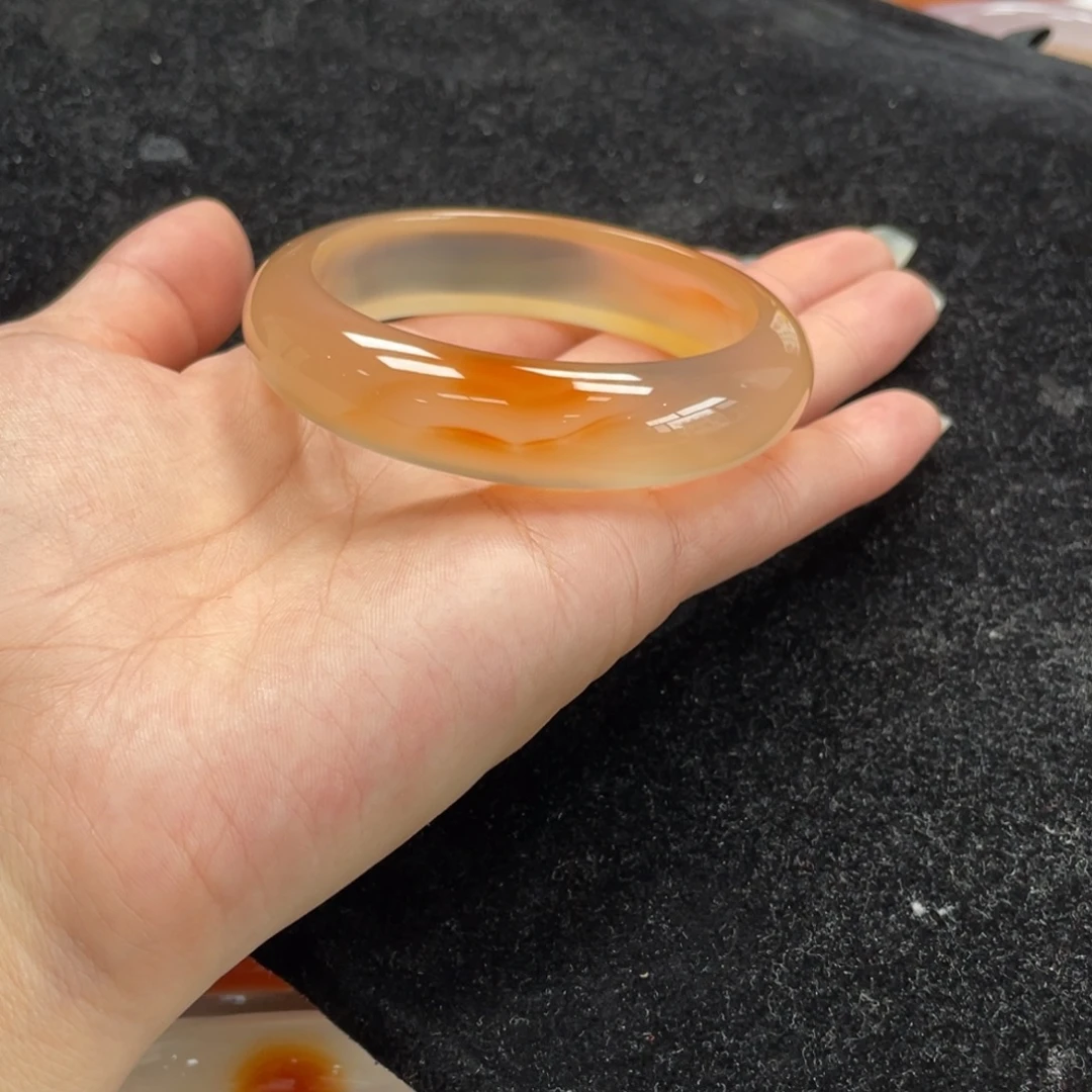 手镯玛瑙/玉髓未镶嵌