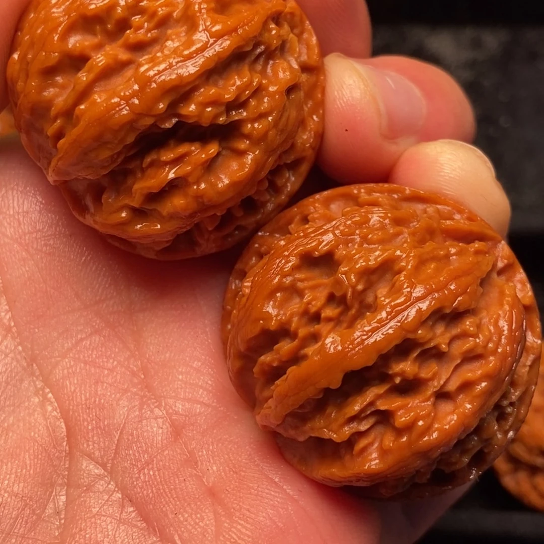 文玩核桃把件秦岭山脉核桃