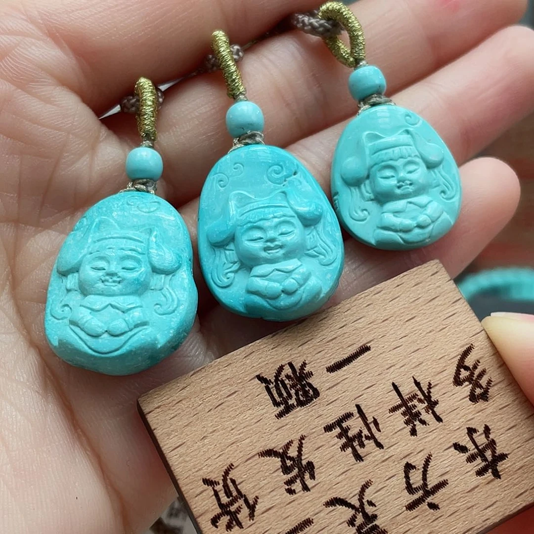 绿松石颈饰未镶嵌