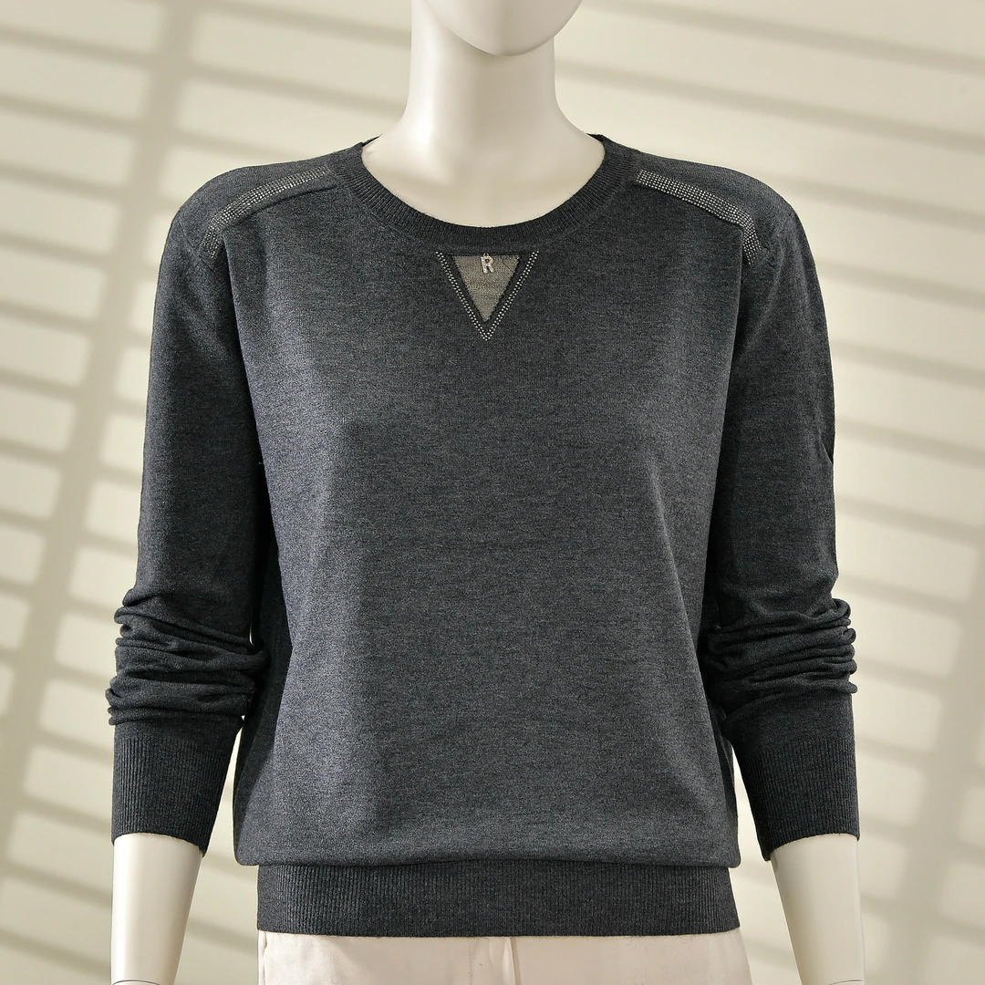 2025秋冬新款圆领针织毛衣女时尚百搭修身显瘦打底衫气质长袖上衣