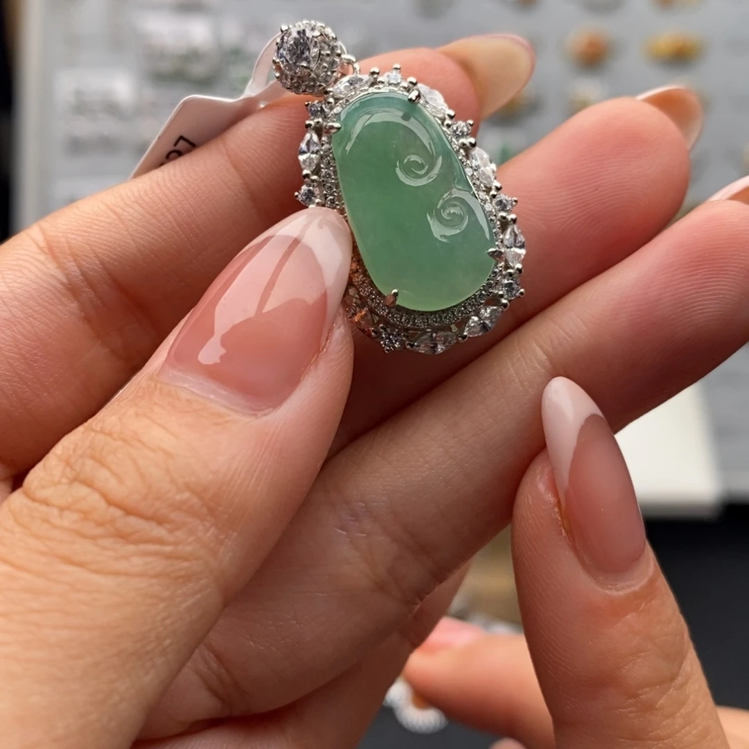 翡翠银S925镶嵌戒指天然翡翠