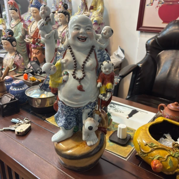 青花斗彩五子弥勒佛