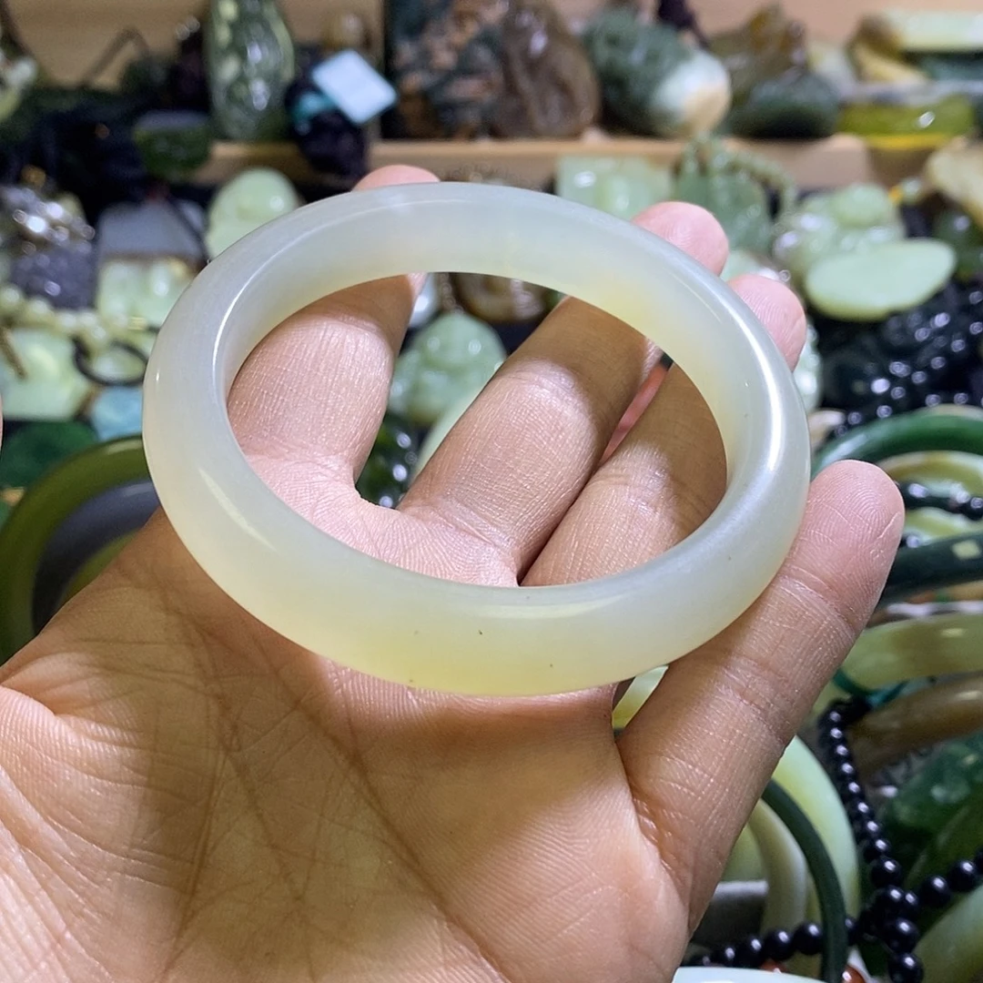 岫玉未镶嵌手镯58/59口径