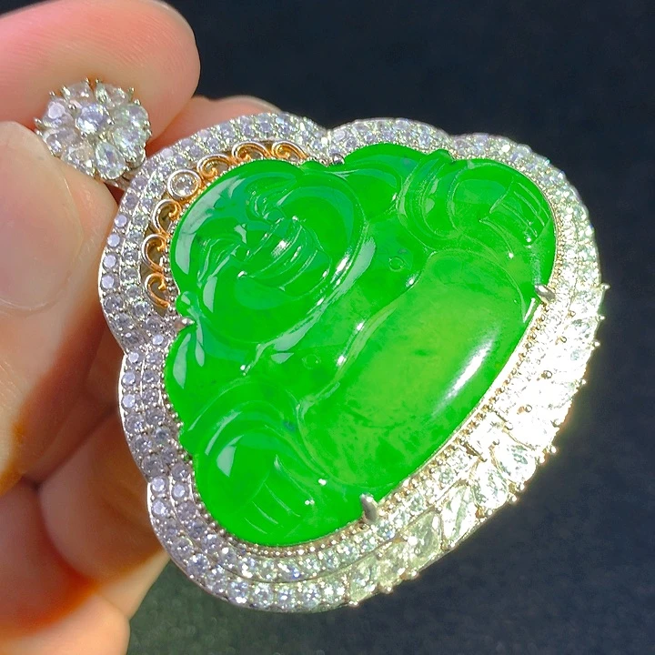 翡翠未镶嵌颈饰翡翠