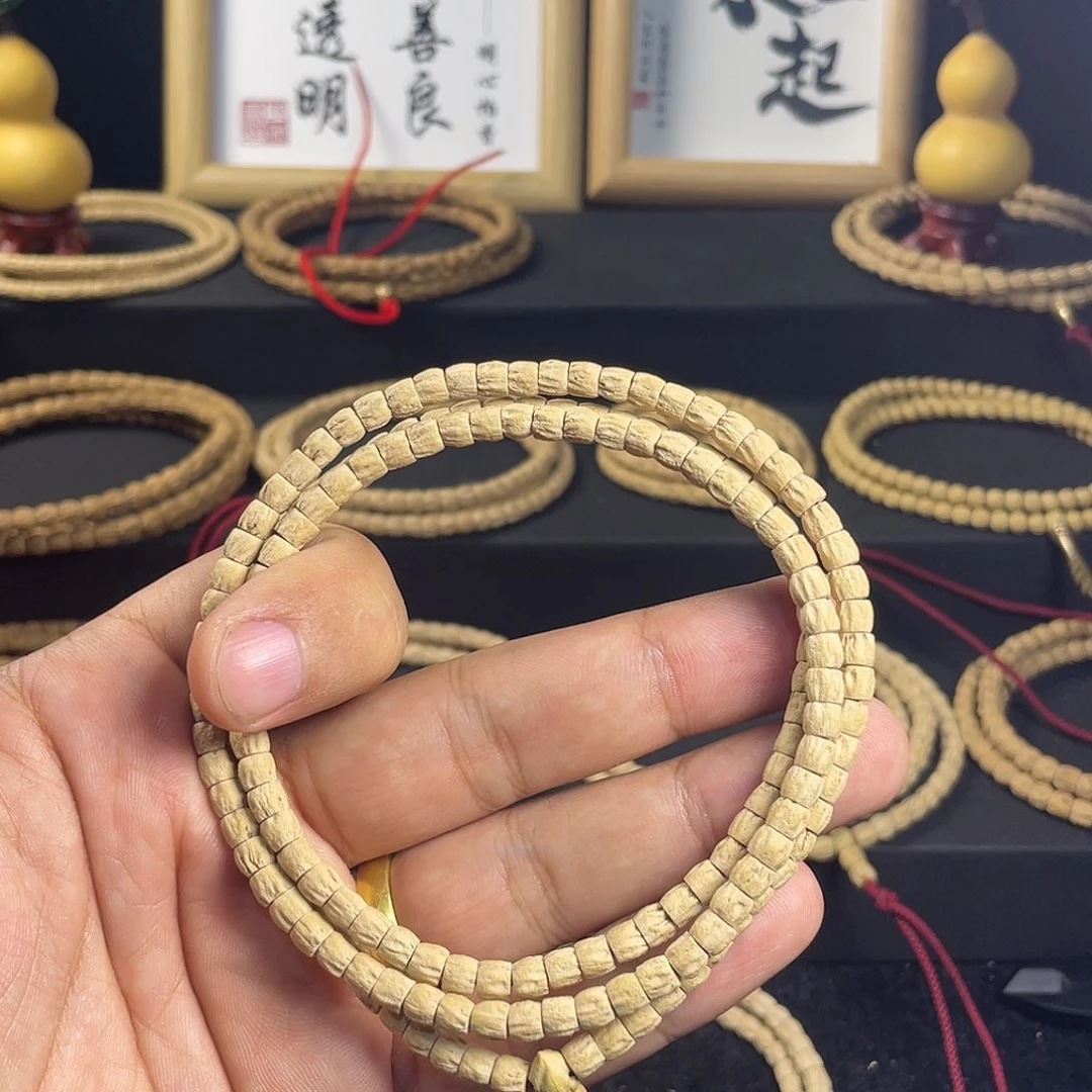 柏香籽/百香籽吊坠王***儿