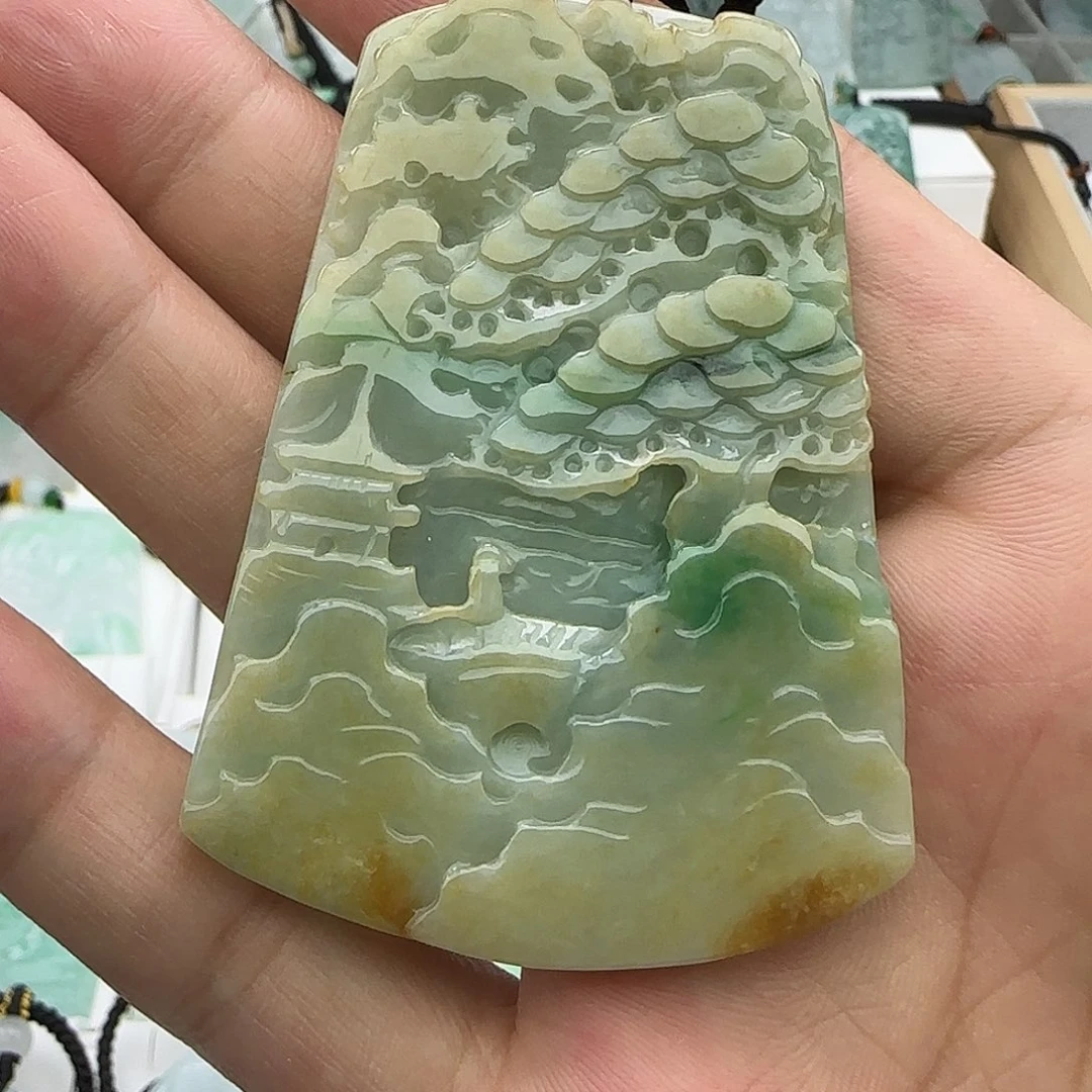 颈饰未镶嵌翡翠翡翠