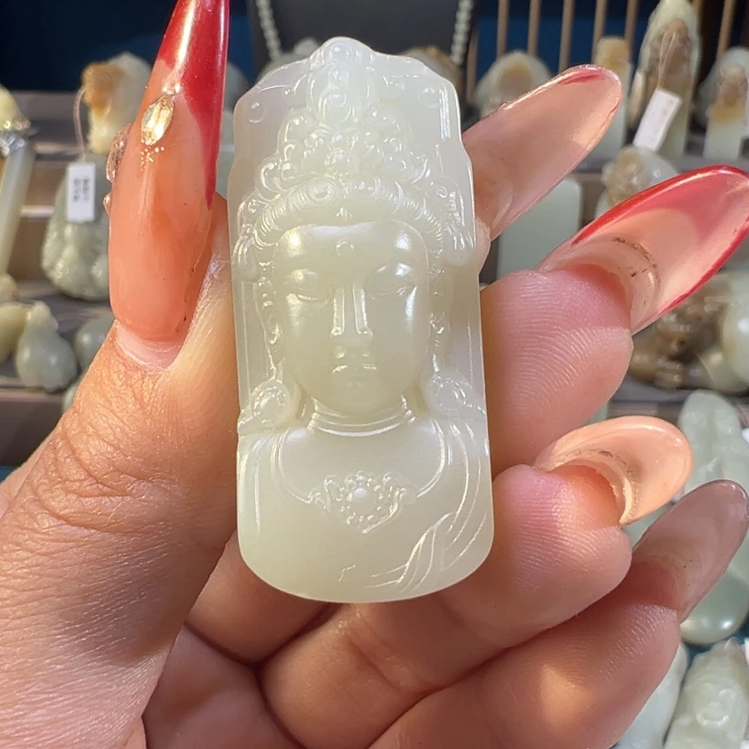 和田玉（糖玉）未镶嵌颈饰