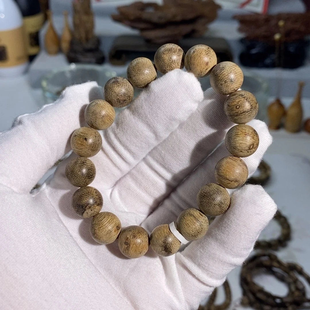 手串沉香菩萨兰花香 11单 9.8克